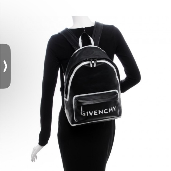 Givenchy graffiti backpack - Picture 1 of 14